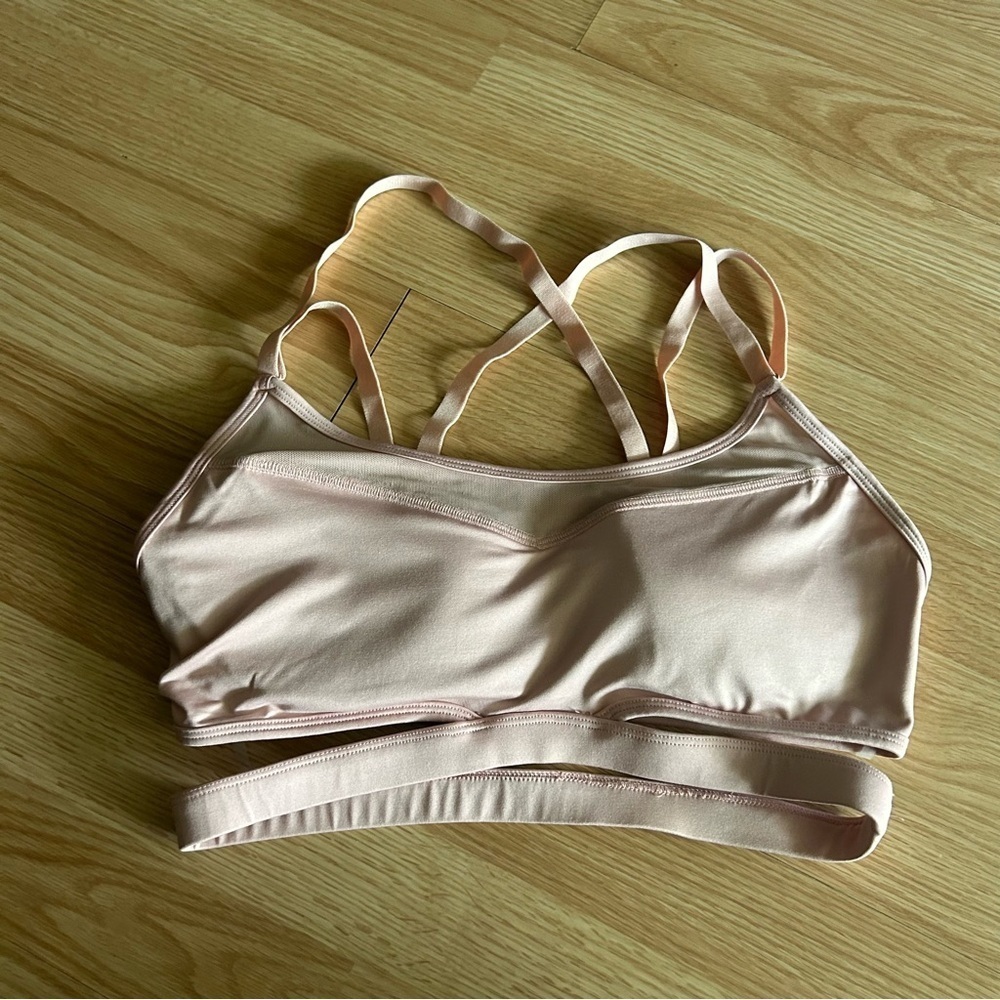 NEW Forever 21 Light Pink Cross Strap Sports Bra Large
